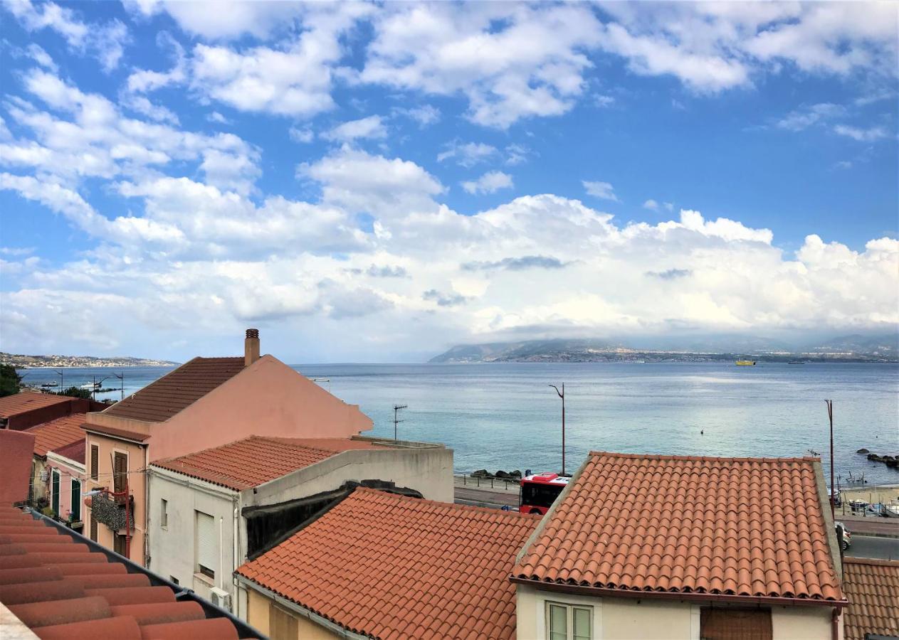 Vecchia Paradiso - A Un Passo Dal Mare メッシーナ エクステリア 写真