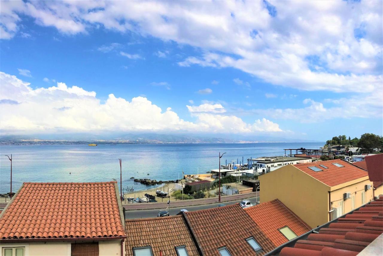 Vecchia Paradiso - A Un Passo Dal Mare メッシーナ エクステリア 写真