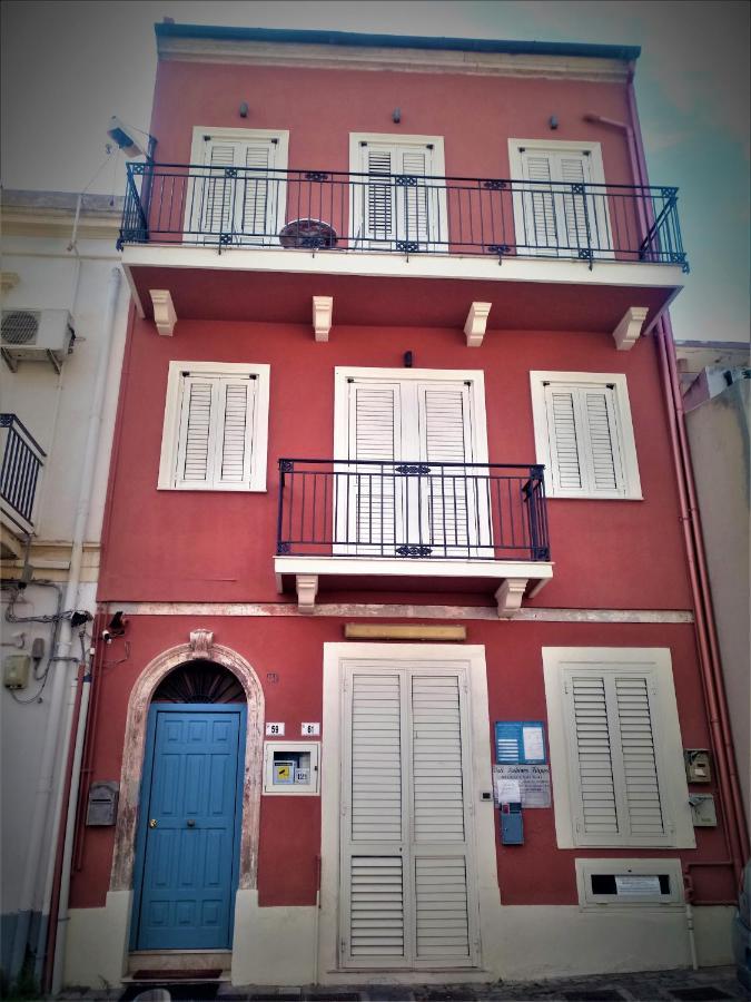 Vecchia Paradiso - A Un Passo Dal Mare メッシーナ エクステリア 写真