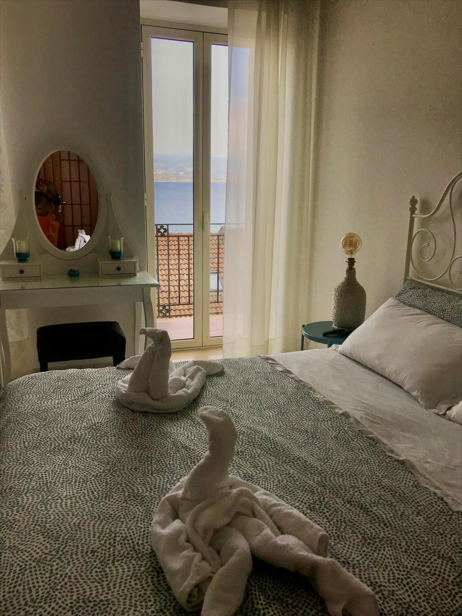 Vecchia Paradiso - A Un Passo Dal Mare メッシーナ 部屋 写真